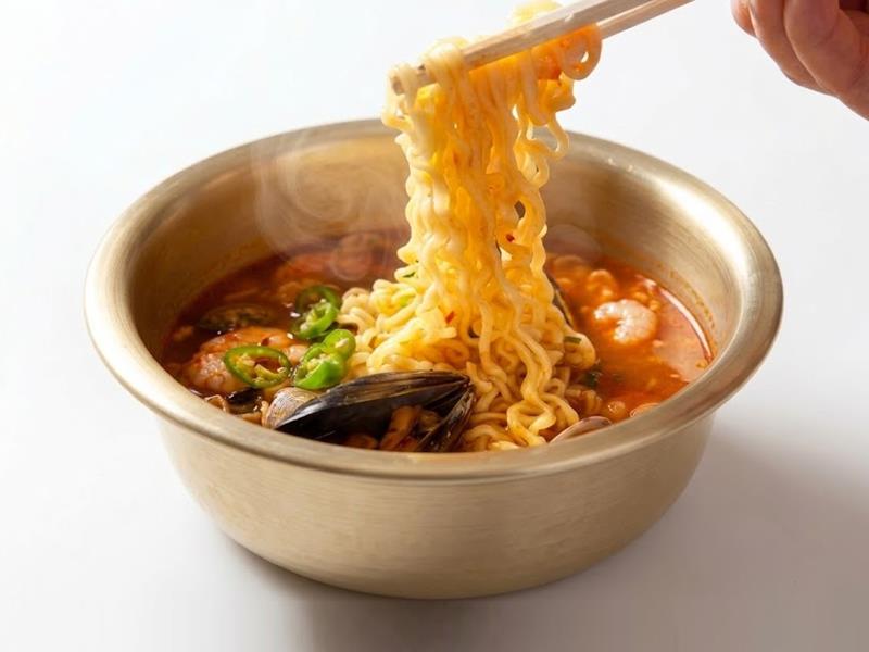 라면 Spicy Ramen