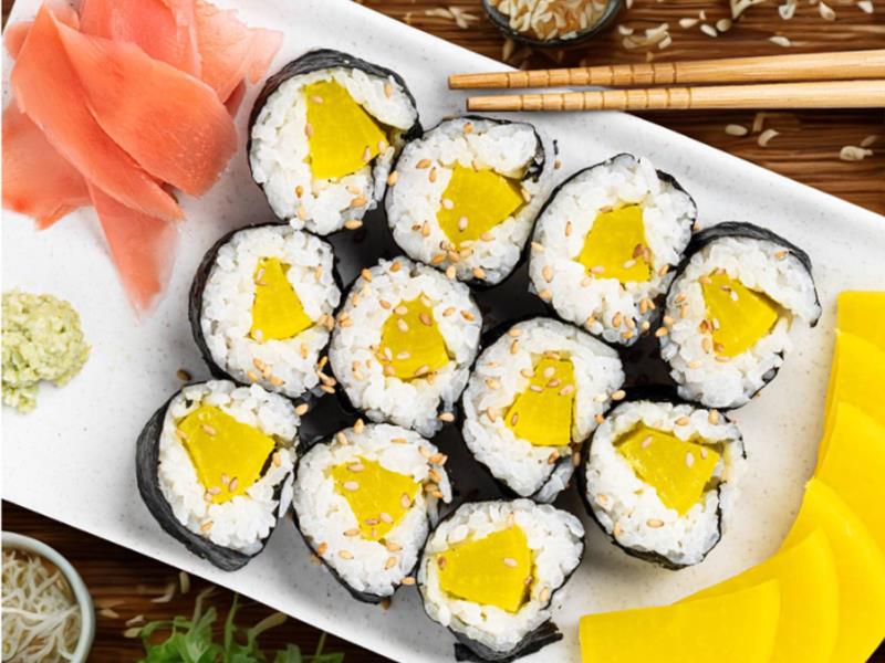 Yellow Picked Radish Roll Oshinko Maki