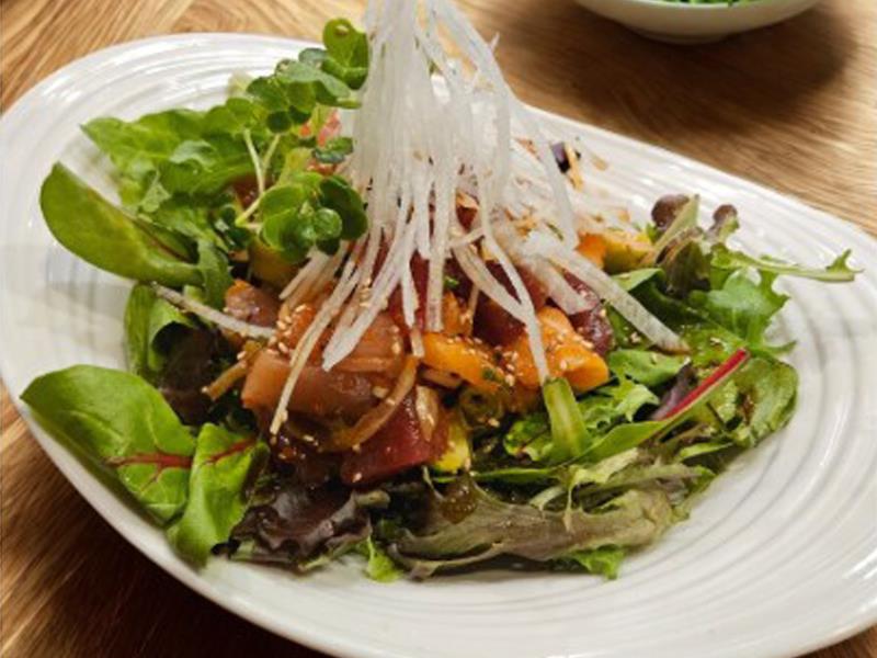 Assorted Spicy Fish Alaska Poke Salad