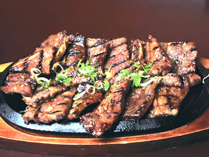 Korean Style Marinated Short Rib
(Served with Miso Soup & Rice and House Salad) Korean Short Rib (L)