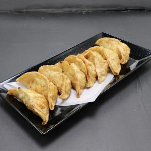 MADE WITH CHICKEN Gyozas (8Pcs)