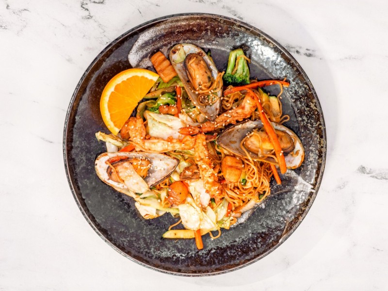 Seafood Yaki Noodle - L