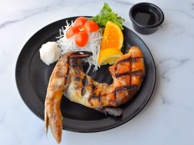 Hamachi Kama