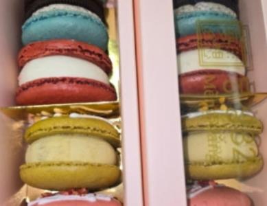Jumbo Macaroon 4Pc