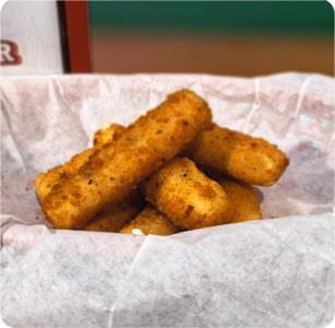 Mozzarella Sticks (6Pc)
