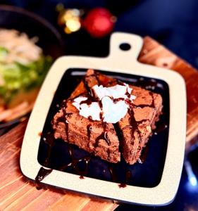Cheesecake Brownie