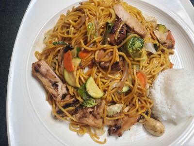 Y2_Yakisoba / Chicken