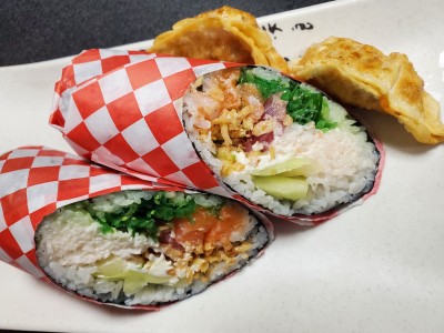 Sb2_Tuna Salmon Burrito W/2Pcs Gyoza
