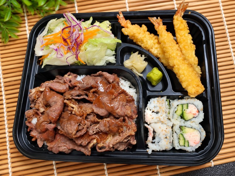 Bb6_Bento Box 6 (Beef,cal,shrimp3)