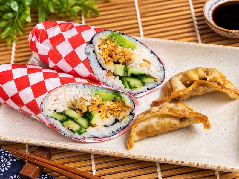 Sb5_Shrimp Crunch-Rito W/2Pcs Gyoza