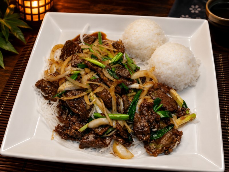 W1_Mongolian Beef Or Chicken