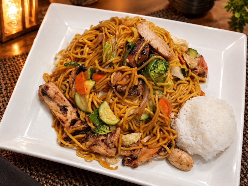 Y2_Yakisoba / Chicken