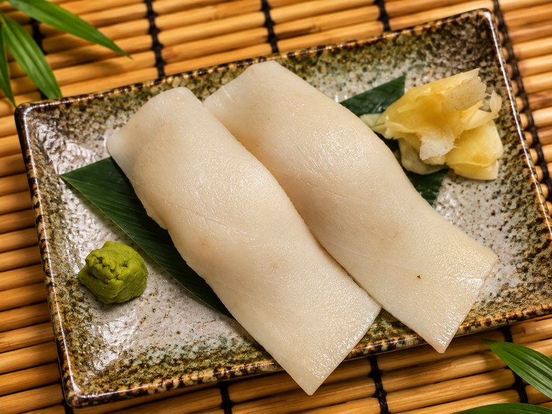 Consuming raw or undercooked fish, eggs or meals may increase your risk of foodborne illness. 2pcs per order. N3_White Tuna Nigiri