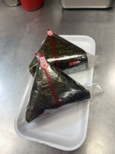 Ps13. Samgak Kimbap (2Pcs)