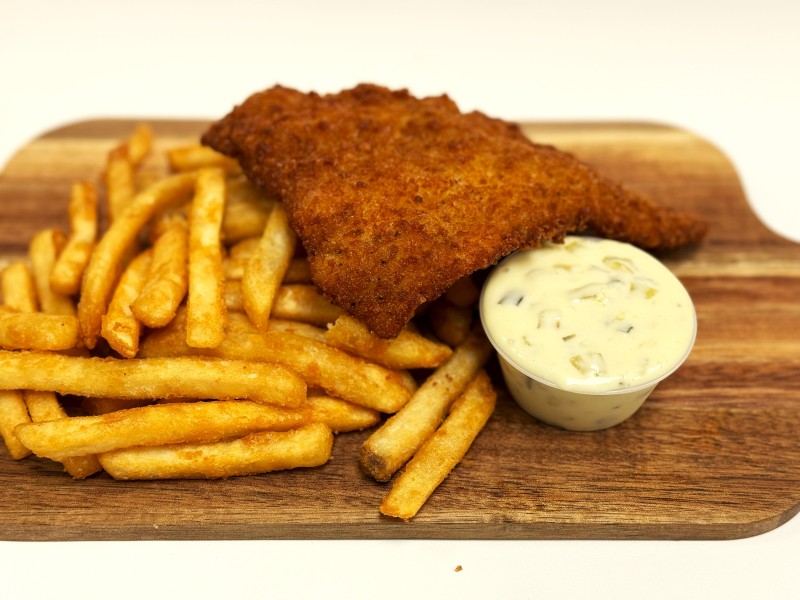 Included Fried Cod w/ French Fries, Tatar Sauce
1 Pc Fish N Chips