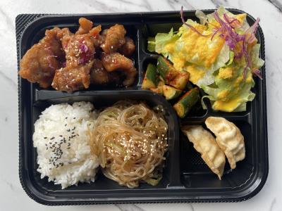 Chicken Gang Jung Lunch Special