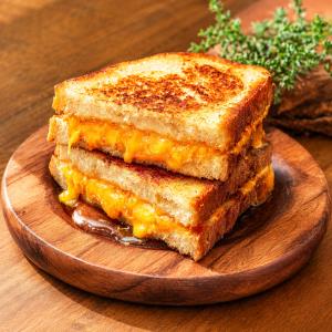 Bs-4 Grilled Cheese