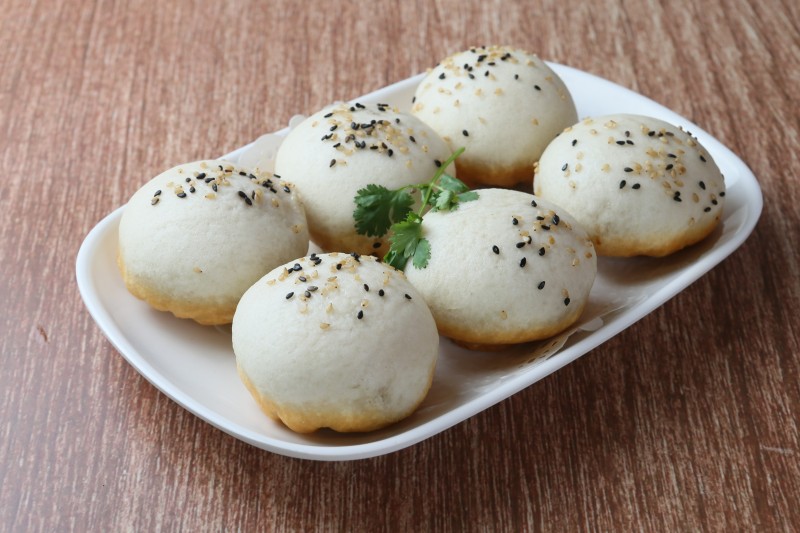 Pan Fried Pork Bun (6)