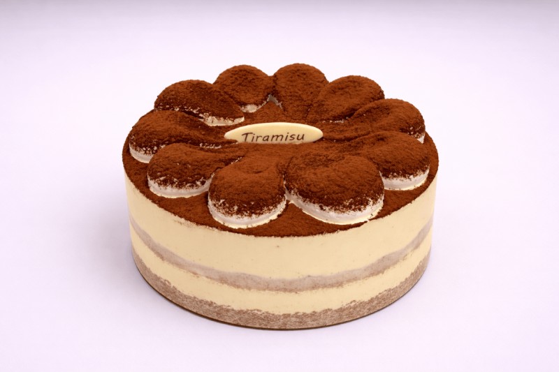 Tiramisu Cake