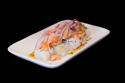 IN: AVOCADO, CRAB MEAT, CUCUMBER
OUT: POKE, RED ONION
Waikiki Roll