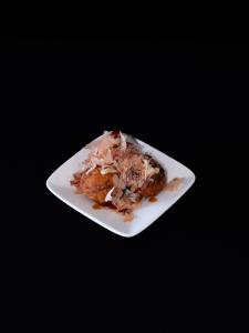 TAKOYAKI, OR GRILLED OCTOPUS BALLS
ORIGINATED IN OSAKA AND ARE ONE OF JAPAN’S BEST-KNOWN STREET FOODS
Takoyaki