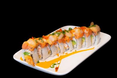 In: Crabmeat, Avocado, Shrimp Tempura
Out: Spicy Tuna, Scallops
Eureka Roll