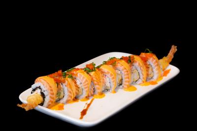 In: Crabmeat, Avocado, Shrimp Tempura
Out: Salmon, Green Onion, Masago
Salmon Lover Roll