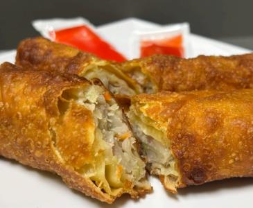 Egg Rolls (2Pcs)