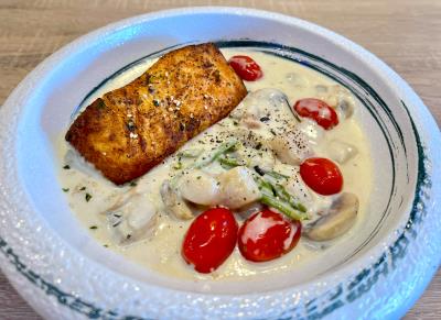 Grilled Salmon Steake W/ Clamchowder