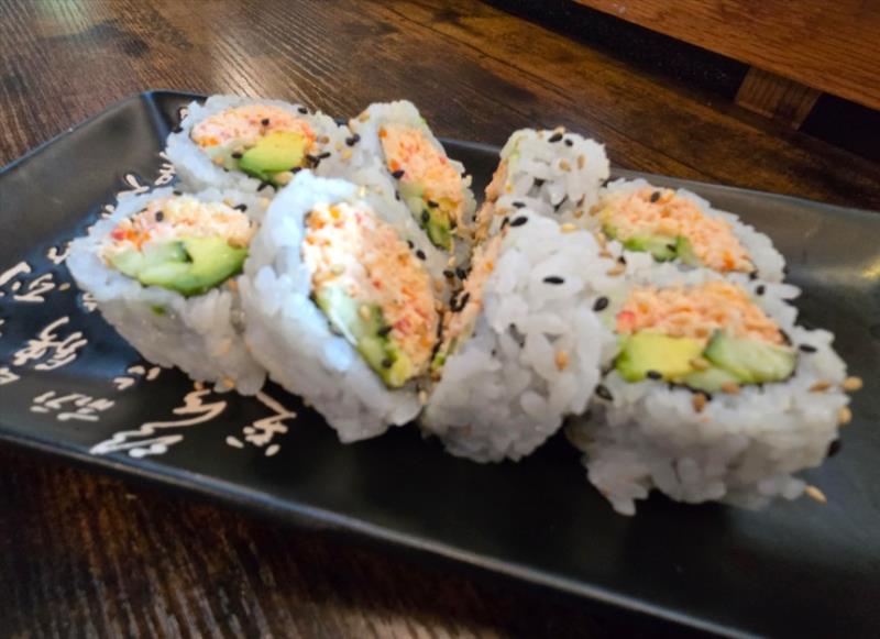 Real Crab Cali Roll
