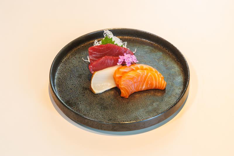 Sashimi Mix (5 Pcs)