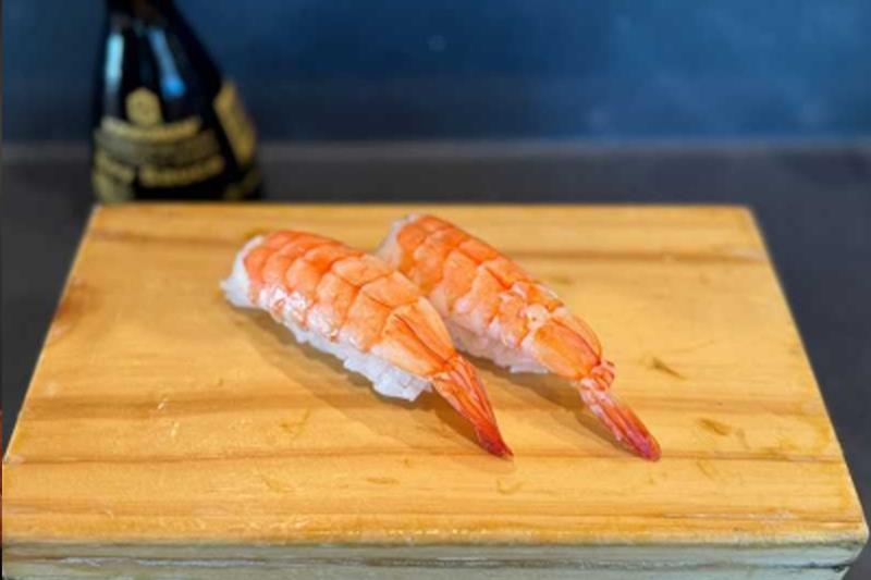 Ebi (N)