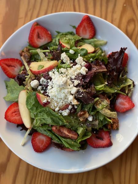 Grosser Salad
