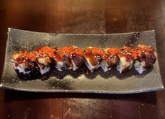 Dragon Roll (8Pcs)