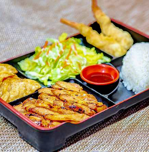 Chicken Teriyaki, Shrimp Tempura(2pcs), Gyoza(4pcs), Steamed Rice & Salad
 Teriyaki Bento Box