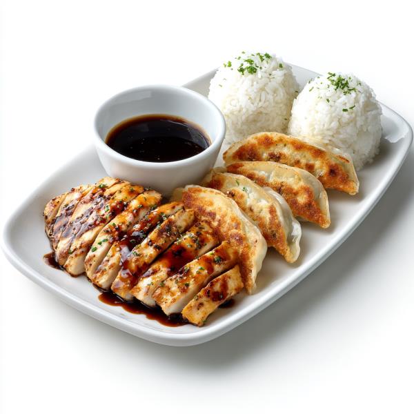 CHICKEN, GYOZA AND RICE
S15. Kids Meal