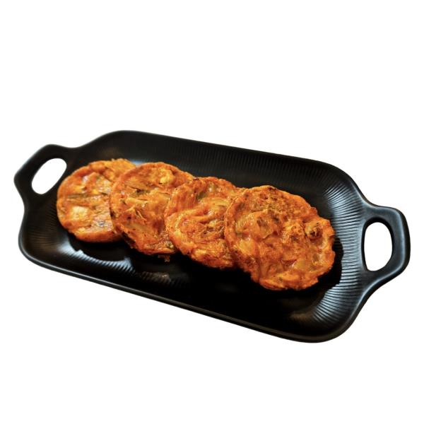 small sized korean kimchi pancakes A5 Kkoma Kimchi-Jeon (4Pcs)