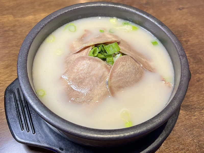 Milky beef bone soup with tender beef tongue slices — rich, smooth, and deeply comforting.  Beef Tongue Seolleongtang