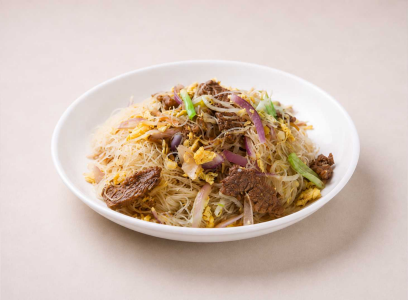 Stir Fried Beef Rice Noodle