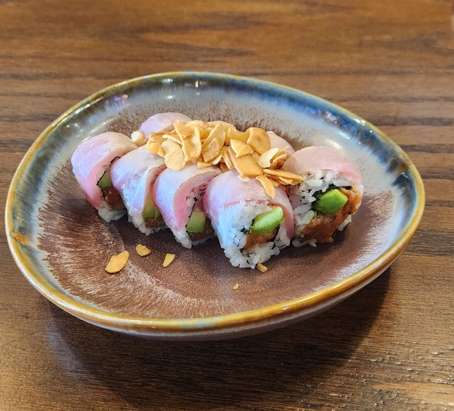 Seared Tuna Roll