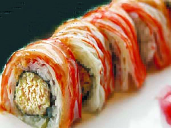 In : CA Roll / Out : Crab Stick, Spicy Mayo Snow Roll