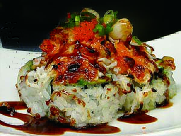 In : Crabmeat, Avo / Out : Baked Bay Scallop, Eel Sauce, Geen Onion, Massago Bake Scallop Roll