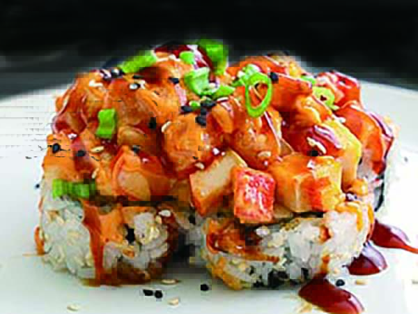 In : Crabmeat, Avo / Out : Assorted Fish, Cheese, Eel Sauce, Green Onion Pizza Roll