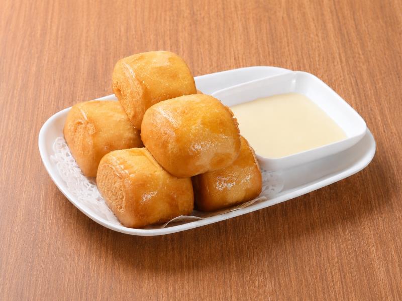 Golden Fried Bun (6)