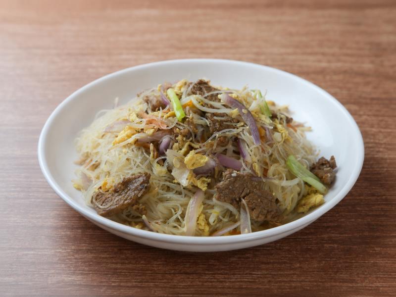 Stir Fried Beef Rice Noodle