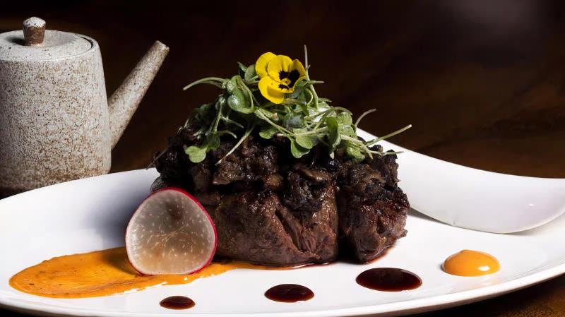 Duxelles Black Angus Filet Mignon