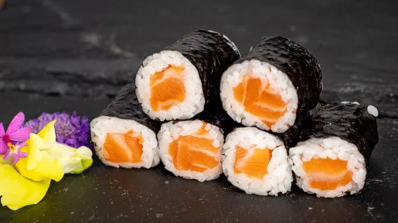 Salmon Roll