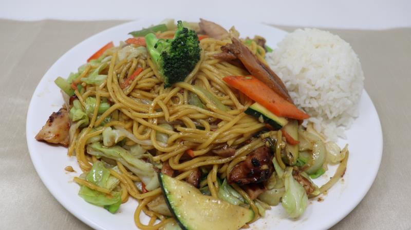 Chicken Yakisoba