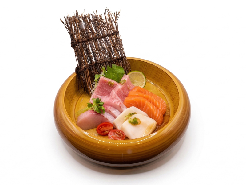 Sashimi Mix (9 Pcs)