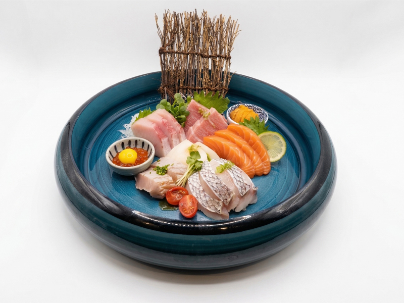 Sashimi Mix (15 Pcs)